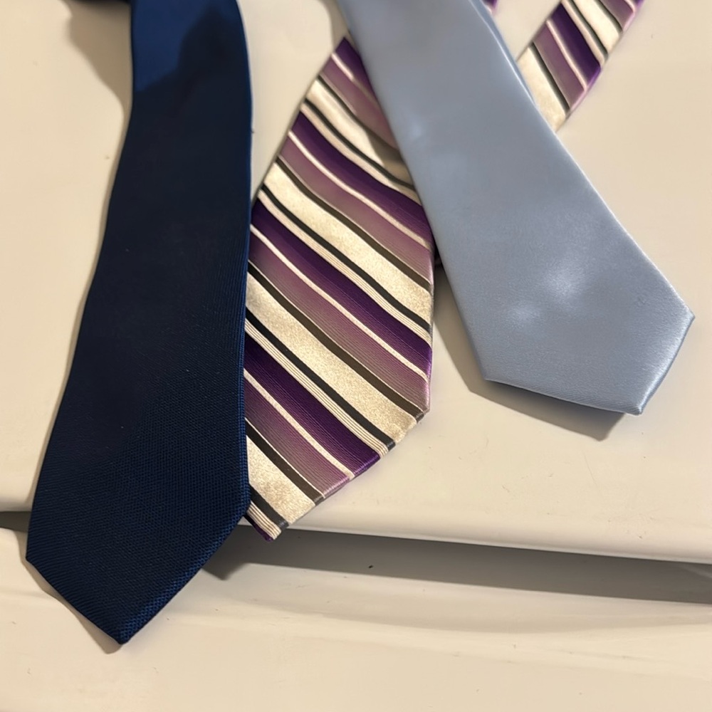 Bundle of 3 Express Ties for your casual or formal night out.